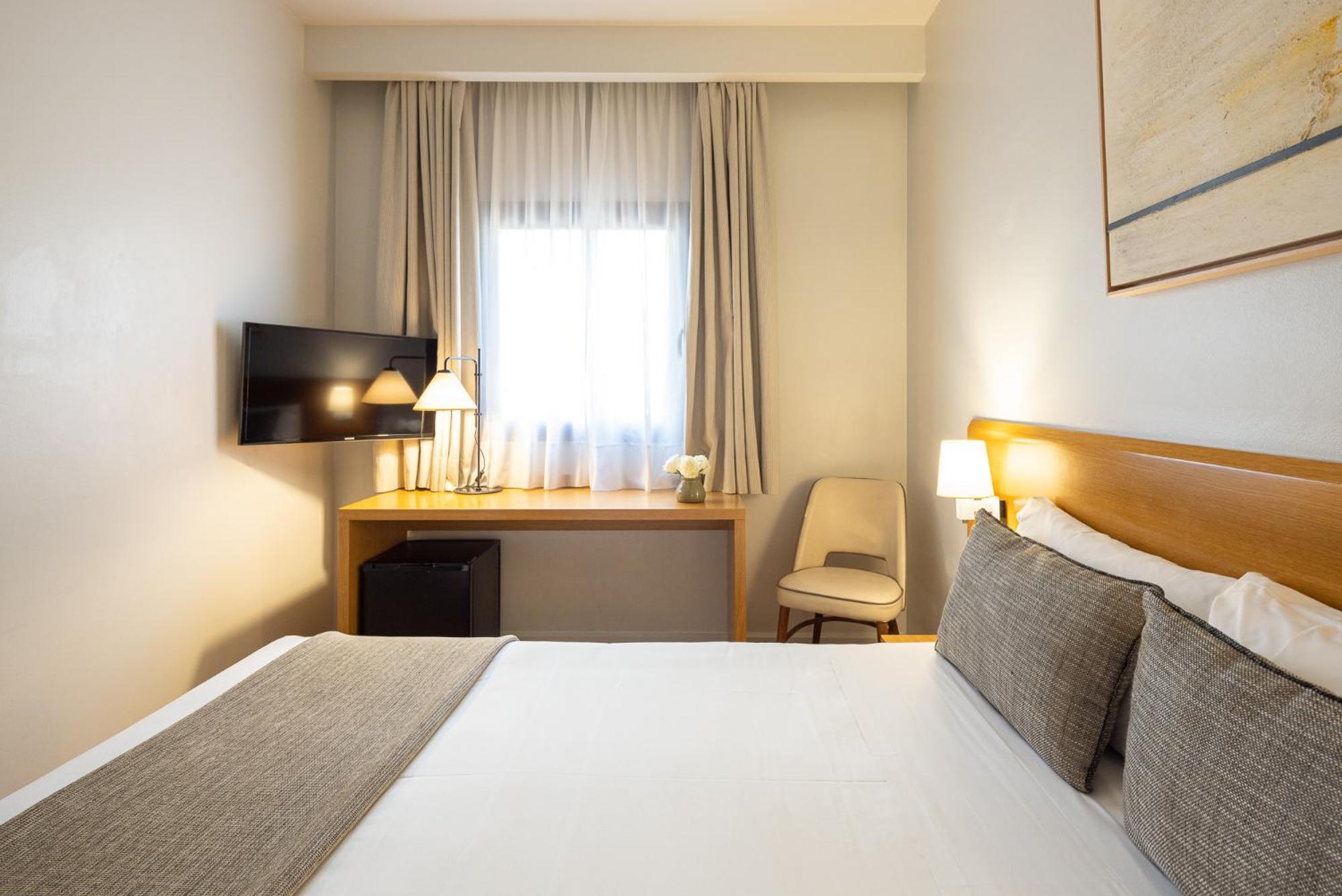 อาร์ค ลา รัมบลา Hotel บาร์เซโลนา ภายนอก รูปภาพ