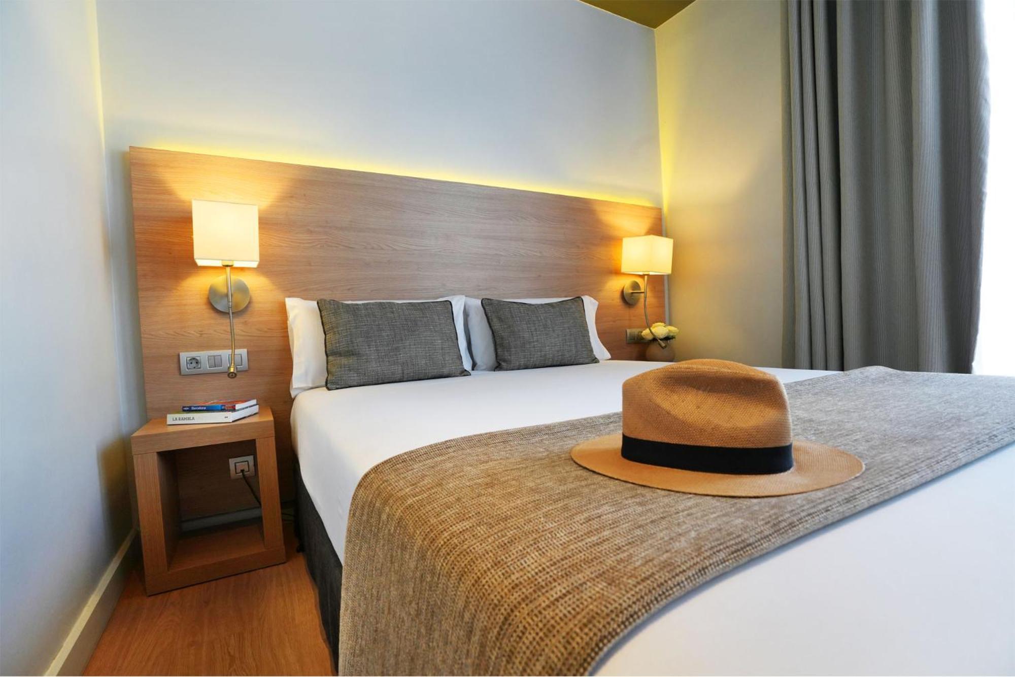 อาร์ค ลา รัมบลา Hotel บาร์เซโลนา ภายนอก รูปภาพ