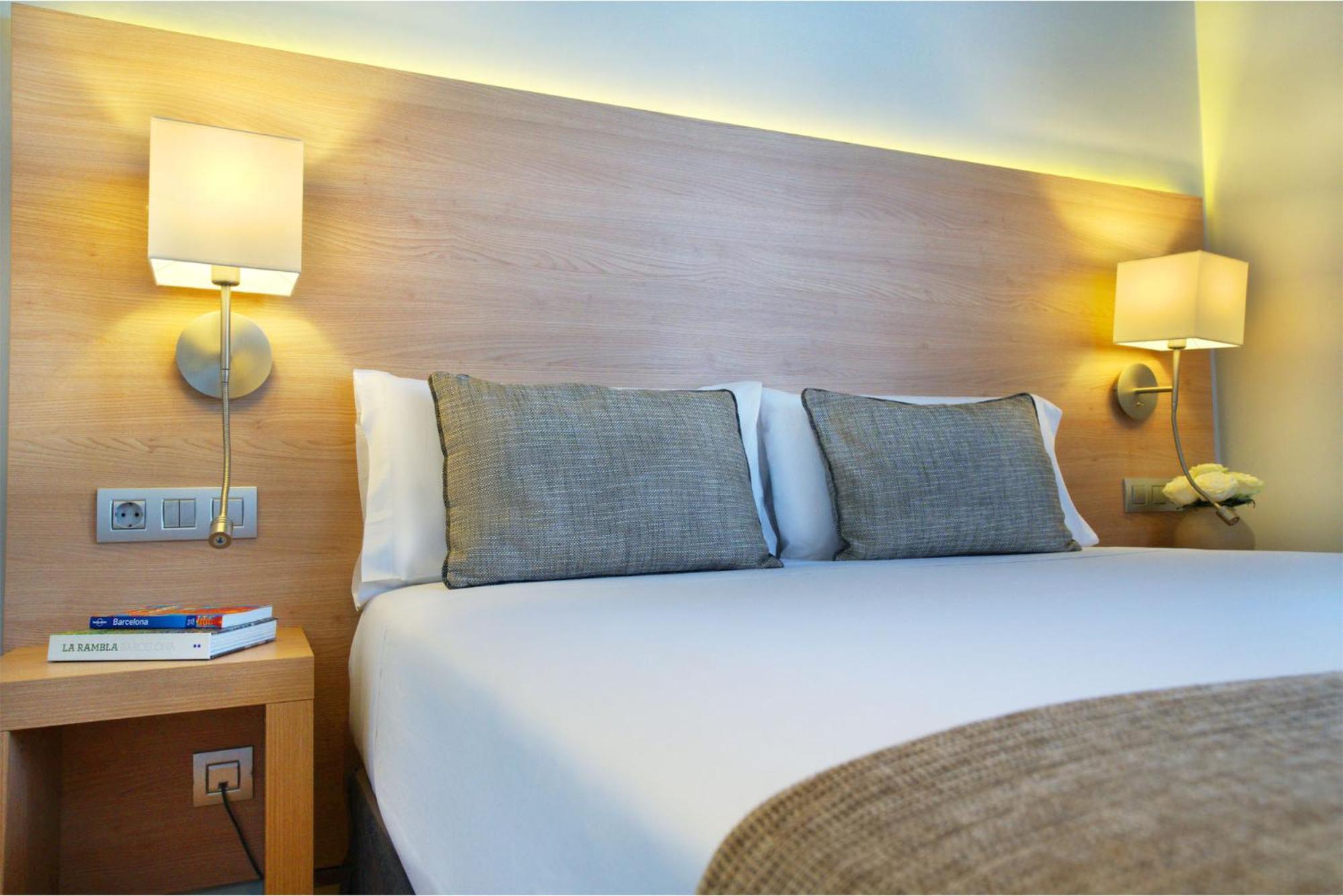 อาร์ค ลา รัมบลา Hotel บาร์เซโลนา ภายนอก รูปภาพ